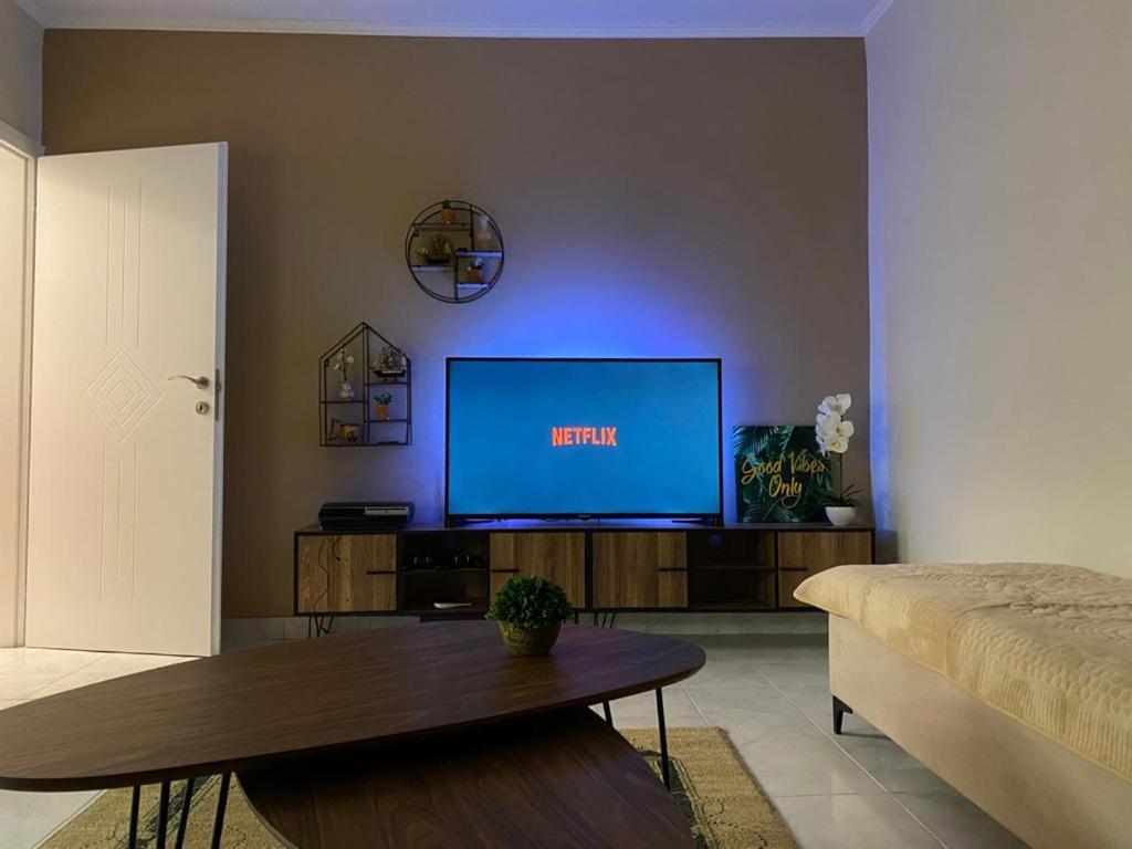 Lucas Apartment Тирана Екстериор снимка